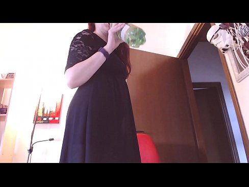 ❤️ Pokorna sužnja, ki obožuje umazane in sočne spodnjice, je po ogledu tega videa prisiljena masturbirati! ️❌ Fucking video na porno sl.pornochaturbate.ru ﹏