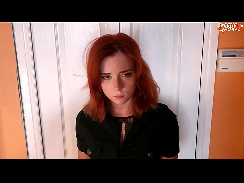 ❤️ Varnostnik kaznuje lepo žensko za krajo v trgovini - sperma v ustih ️❌ Fucking video na porno sl.pornochaturbate.ru ﹏