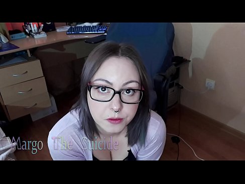 ❤️ Seksi dekle z očali globoko sesa dildo pred kamero ️❌ Fucking video na porno sl.pornochaturbate.ru ﹏