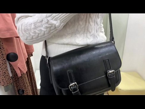 ❤️ Javna masturbacija mlade kurbe FeralBerry z dildom v garderobi ️❌ Fucking video na porno sl.pornochaturbate.ru ﹏