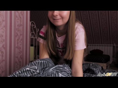 ❤️ Blondinka globoko sesa svojega prijatelja in dobi spermo v usta ️❌ Fucking video na porno sl.pornochaturbate.ru ﹏